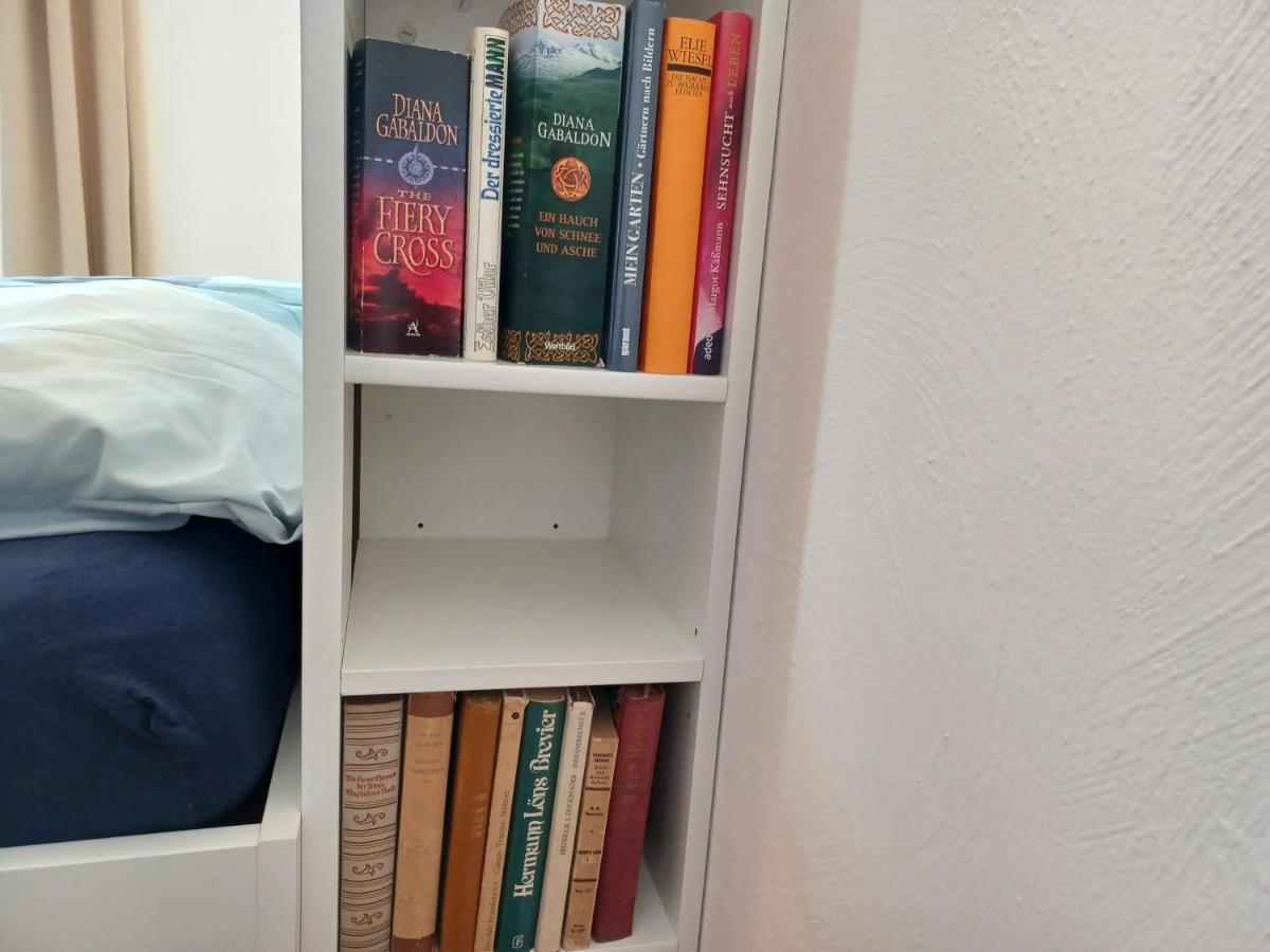 Ehemalige Bibliothek Apartment Fuer 2 Mit Kueche Kamin Netflix Parken Und Hofladen Steinhofel Екстериор снимка