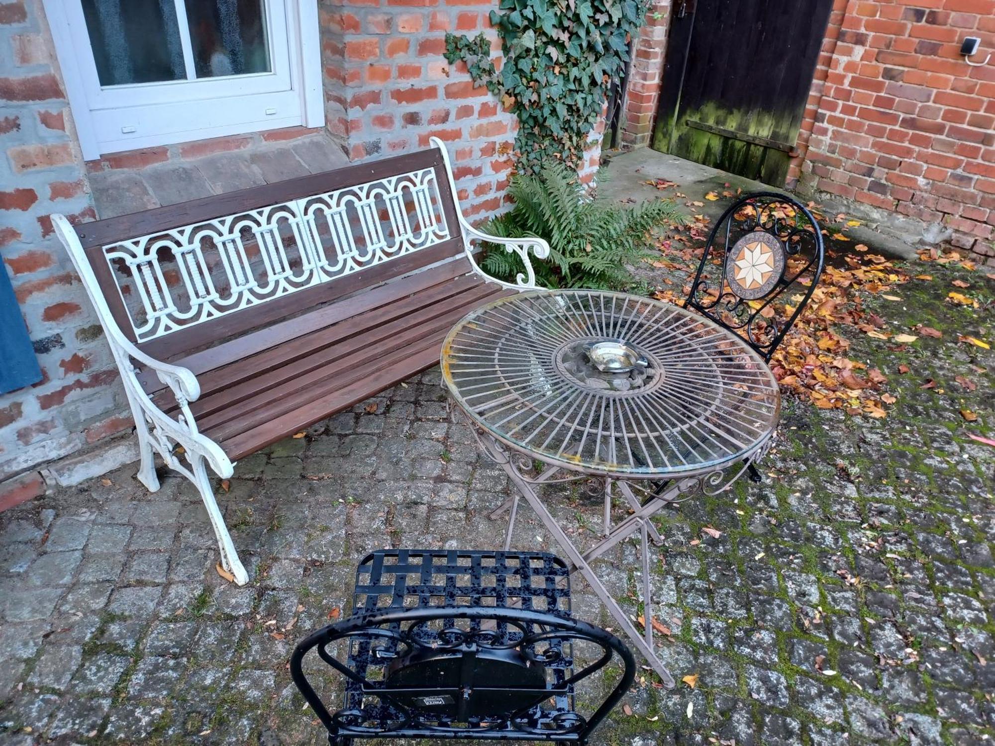 Ehemalige Bibliothek Apartment Fuer 2 Mit Kueche Kamin Netflix Parken Und Hofladen Steinhofel Екстериор снимка